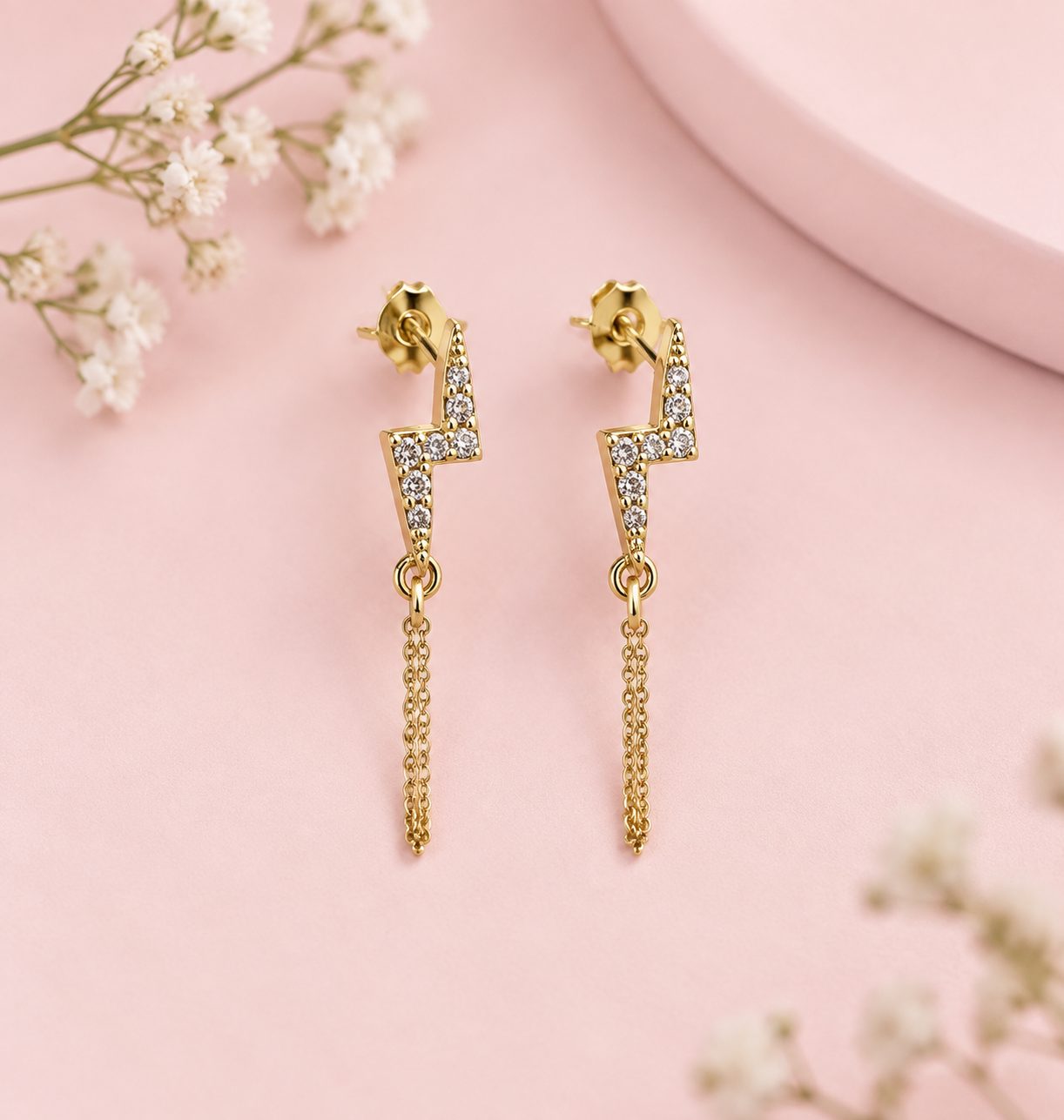 Aretes Éclair · Cobre enchapado en oro de 18k