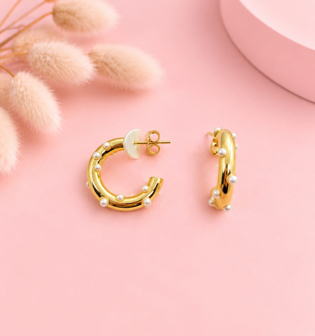 Argollas Perla Lumi · Cobre enchapado en oro de 18k 
